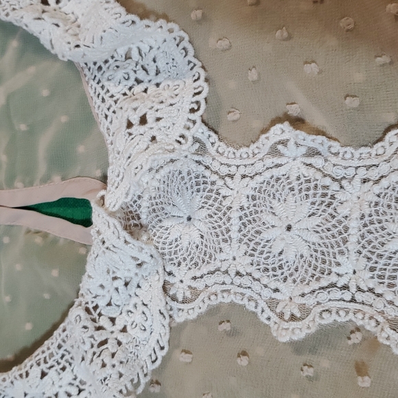 Lush detail women's crochet see through blouse size small? - Picture 5 of 13